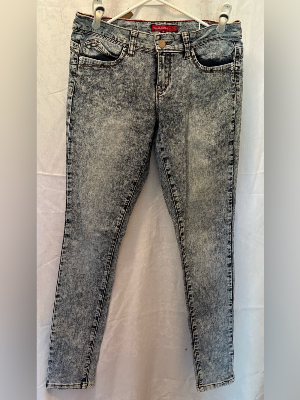 WannaBettaButt Acid Wash Skinny Jeans